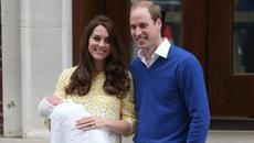 Кейт и Уилям представиха новородената принцеса на света! - Videoclip.bg