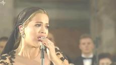 Rita Ora sings at Vigil for Canonisation of Mother Teresa 3 September 2016 - Videoclip.bg