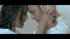 Премиера / Tiziano Ferro - Il Conforto ft. Carmen Consoli _ 2017 Official Music Video - Videoclip.bg