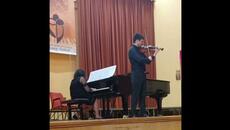 БОРИСЛАВ БОРИСОВ И ГЕРГАНА СЛАВЧЕВА - МЯТАЛО ЛЕНЧЕ ЯБЪЛКА- ПООЩРИТЕЛНА НАГРАДА-VIVA VIOLIN - Videoclip.bg