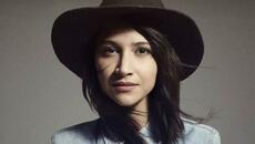 Georgina - Cuando no estás (Audio) - Videoclip.bg