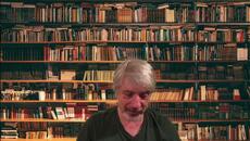 Където има за ядене, се навъртат и птици. Където има за крадене, е пълно и с политици. - Videoclip.bg