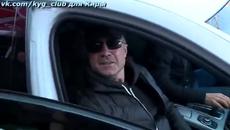 Въпроси към Йозджан Дениз на Руски - Videoclip.bg