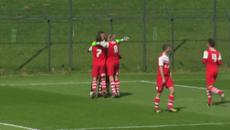 Фамозен гол на Български вратар в Чарлтън - Videoclip.bg