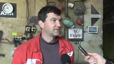 Кандидат за Гинес от Русе с колекция от 1200 чайника - Videoclip.bg