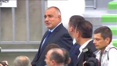 Бойко Борисов и Боби Михайлов откриха трибуна "Моци" - Videoclip.bg