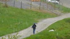 Днес на 22 април 2015 година в Шумен заваля сняг - Videoclip.bg