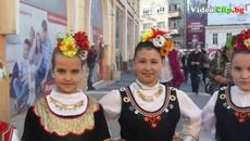 Среща с Талантливи момиченца от Пловдив 2015 и преподавателката им - Videoclip.bg
