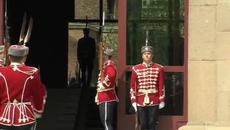 Смяна на караула на Гергьовден 2015!!! Страхотно видео - Videoclip.bg