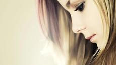 Отведи ме надалеч - Take Me Away - Strings - Videoclip.bg