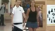 Скрита Камера !!! Помогнете ми моля - Смях! - Videoclip.bg