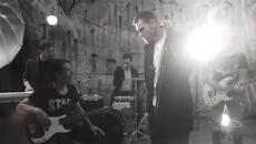 2015 Peter Pop - Awake /Превод и текст - Videoclip.bg