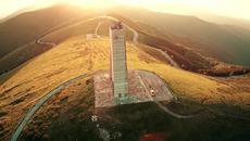 Виж България от високо!арката на свободата, Троянски проход (беклемето) (юни, 2015) - Videoclip.bg