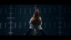 Танцуващи пилета на Mercedes Benz !!! Странна реклама - Magic Body Control - Videoclip.bg