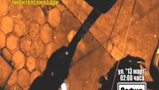Шокиращи кадри от полицейско насилие - Videoclip.bg