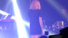 Страхотно изпълнение на живо! Ellie Goulding - Love Me Like You Do - Videoclip.bg