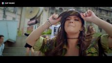 Betty Blue - La anii mei (Official Video Clip) - Videoclip.bg