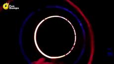 Невероятно красиво видео Водна пързалка с LED - Videoclip.bg