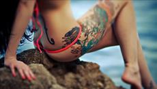 Страхотен ремикс!!!Rihanna - Pour It Up (Deep Remix 2015) - Videoclip.bg