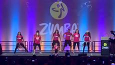 Малка сладурана ще ви разбие с танца си (ВИДЕО) - Videoclip.bg