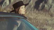 Zella Day - Hypnotic (fullscreen) - Videoclip.bg