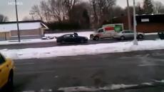 Ето какво да направите ако ви се развали колата насред пътя - Videoclip.bg