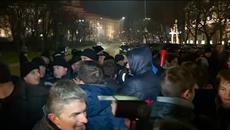 Протестиращи, блокираха центъра на София днес - Videoclip.bg
