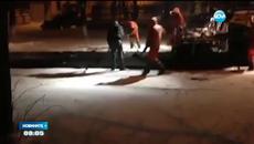 Работници асфалтират директно върху снега (ВИДЕО) - Videoclip.bg