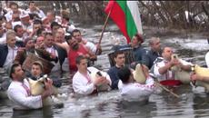 Мъжко хоро Калофер 2016 - Videoclip.bg