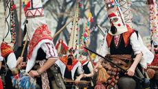 В Перник празнуват Сурва 2016 г. вечерта на 13 януари - Videoclip.bg