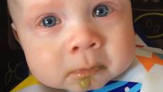 Бебе се просълзява, докато слуша мама как пее - Моят Добър Татко! "Good, Good Father" - Videoclip.bg