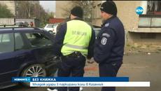 Момче без книжка потроши паркирани автомобили - Videoclip.bg