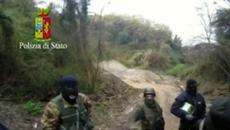 Заловиха видни мафиоти в Италия, укривали се в подземен бункер (Видео) - Videoclip.bg