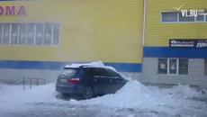 Вижте колата на най-големия карък тази зима (ВИДЕО) - Videoclip.bg