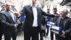 Ще има ли отново референдум в България 2016!? Слави Трифонов събра необходимите подписи - Videoclip.bg