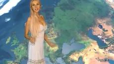 Синоптичка се появи по нощница в ефир - Videoclip.bg