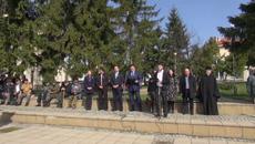 3 март 2016г.с Празнично хоро в Разград - Videoclip.bg