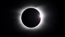 Вижте Слънчевото затъмнение днес 09.03.2016 г на ЖИВО! Solar Eclipse Live Stream - Videoclip.bg