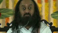 Шри Шри Рави Шанкар (Sri Sri Ravi Shankar) Световноизвестен хуманитарен деец почете GOOGLE - Videoclip.bg