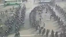 Обучени да разпръскват масови безредици ОМОН - Videoclip.bg