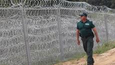 Откраднаха част от оградата по границата ни с Турция - Videoclip.bg