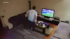 Докъде води футболната страст! - Videoclip.bg