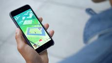 Хвани покемон! Как се играе Pokémon GO How To Catch a Pokemon - Videoclip.bg