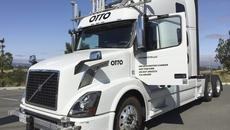 Камион без шофьор достави 50 хил. бири Otto and Budweiser First Shipment by Self-Driving Truck - Videoclip.bg