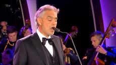 (2017) Andrea Bocelli - Nelle Tue Mani * Рожденият ден на кралица Елизабет - Videoclip.bg