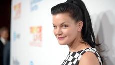 Pauley Perrette Химикалки политически заряд ВУЗ За президент \"нарцисист\" Доналд Тръмп - Videoclip.bg