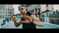 Enrique Iglesias ft. Descemer Bueno, Zion & Lennox - SUBEME LA RADIO_ Official Video Clip 2017 _ - Videoclip.bg