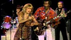 R.I. P . Chuck Berry Tina Turner & Chuck Berry - Rock n roll music - Videoclip.bg