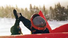 Страхотна снежна забава - Videoclip.bg