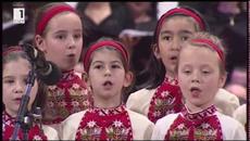 "Къде си вярна ти любов народна" - Детски хор на БНР, Петър Ралчев, Гвардейски оркестър - Videoclip.bg